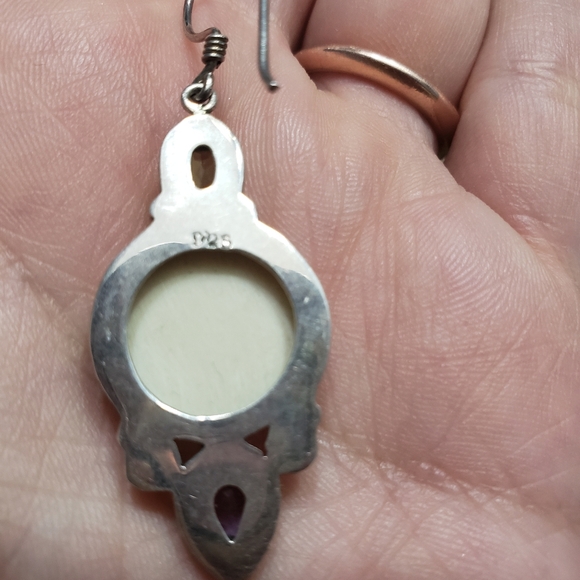 Carved Face Earrings - Picture 2 of 2